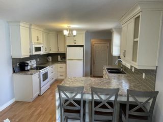 Photo 6: 380 Beamish Street: Port Stanley Single Family Residence for sale (Central Elgin)  : MLS®# 40303858