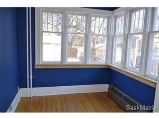 Photo 5: 211 Clarence Avenue South in Saskatoon: Varsity View Single Family Dwelling for sale (Saskatoon Area 02)  : MLS®# 419269