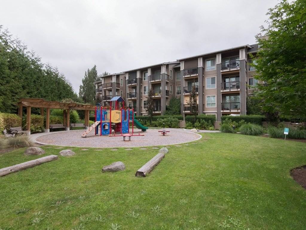 Photo 16: Photos: 110 5655 210A Street in Langley: Salmon River Condo for sale in "CORNERSTONE NORTH" : MLS®# R2294951
