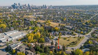 Photo 2: 12 Hawthorne Crescent NW in Calgary: Hounsfield Heights/Briar Hill Detached for sale : MLS®# A2020016