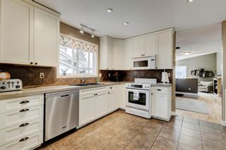 Photo 7: 80 Woodfield Crescent SW in Calgary: Woodbine Detached for sale : MLS®# A2042416