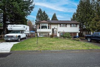 Main Photo: 2670 Urquhart Ave in Courtenay: CV Courtenay City House for sale (Comox Valley)  : MLS®# 953946