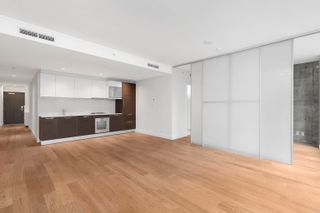 Photo 1: 402 1477 W PENDER Street in Vancouver: Coal Harbour Condo for sale in "West Pender Place" (Vancouver West)  : MLS®# R2801103