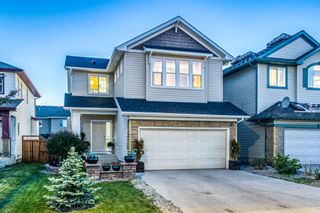 Photo 1: 313 Everridge Drive SW in Calgary: Evergreen Detached for sale : MLS®# A1239986
