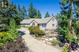 Photo 1: 2455 Andover Rd in Nanoose Bay: House for sale : MLS®# 949225