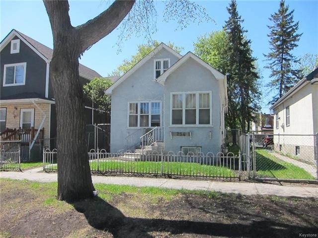 Main Photo: 254 Pritchard Avenue in Winnipeg: Residential for sale (4A)  : MLS®# 1813471