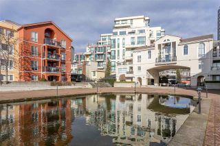 Photo 5: 503 10 RENAISSANCE Square in New Westminster: Quay Condo for sale in "MURANO LOFTS" : MLS®# R2535946