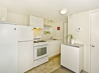 Photo 10: 2507 E 17TH Avenue in Vancouver: Renfrew Heights House for sale (Vancouver East)  : MLS®# R2032304