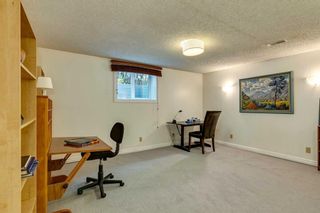 Photo 26: 108 Brown Crescent NW in Calgary: Brentwood Detached for sale : MLS®# A2052139