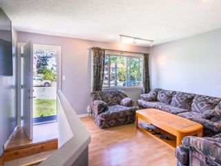 Photo 8: 927 St. David St in Nanaimo: Na Central Nanaimo House for sale : MLS®# 910395