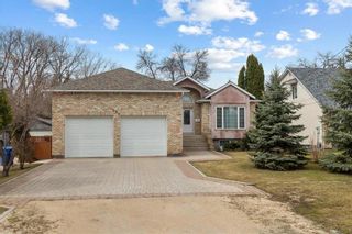 Photo 44: 562 Harstone Road in Winnipeg: Charleswood Residential for sale (1G)  : MLS®# 202408296