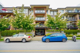 Main Photo: 218 1150 KENSAL Place in Coquitlam: New Horizons Condo for sale in "Thomas House" : MLS®# R2703412