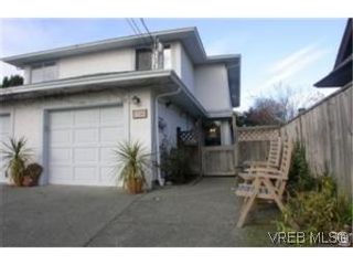 Photo 1:  in VICTORIA: Vi Jubilee Half Duplex for sale (Victoria)  : MLS®# 457901