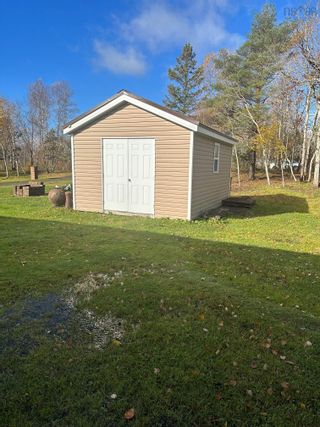 Photo 11: 205 Walkerville Road in Priestville: 108-Rural Pictou County Residential for sale (Northern Region)  : MLS®# 202407678