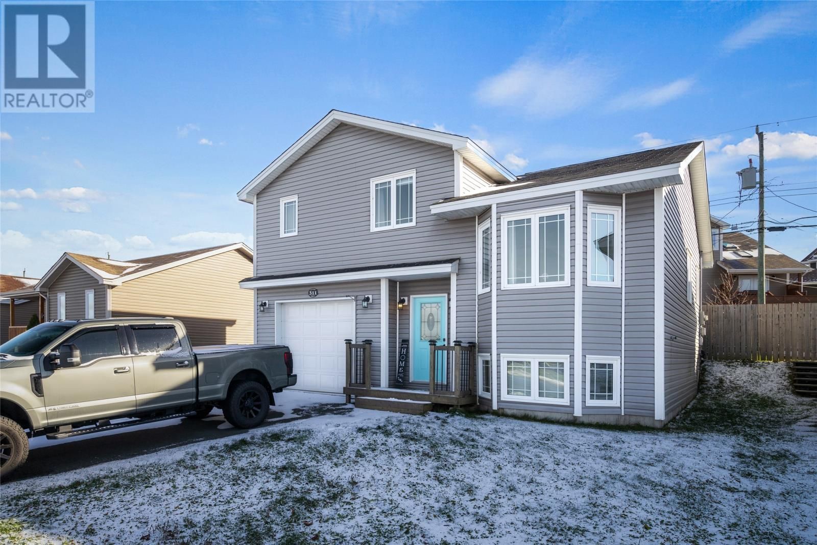 Main Photo: 311 Lanark Drive in Paradise: House for sale : MLS®# 1265994
