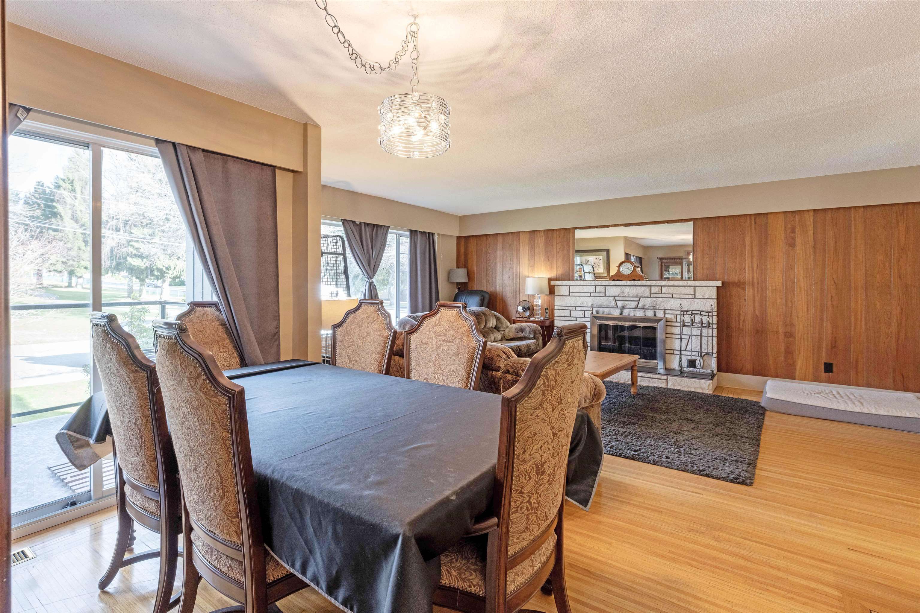 Photo 19: Photos: 7777 WRIGHT Street in Burnaby: East Burnaby House for sale (Burnaby East)  : MLS®# R2647902
