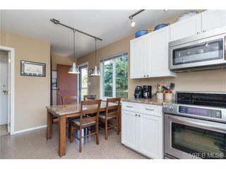 Photo 7: 600 Ridgegrove Ave in VICTORIA: SW Northridge House for sale (Saanich West)  : MLS®# 740825