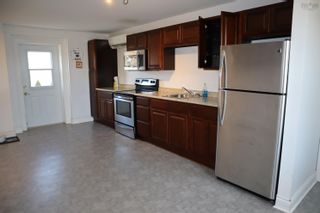 Photo 4: 158 Old Bridge Street in Liverpool: 406-Queens County Residential for sale (South Shore)  : MLS®# 202129144