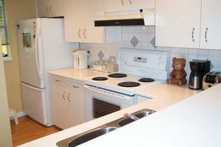 Photo 3: 3531 W 8TH Ave in Vancouver: Kitsilano 1/2 Duplex for sale (Vancouver West)  : MLS®# V609715