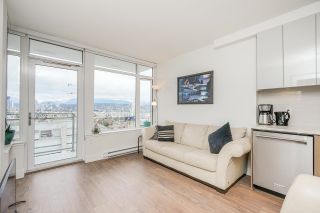 Photo 9: 1906 258 NELSON'S Court in New Westminster: Sapperton Condo for sale in "The Columbia" : MLS®# R2677998