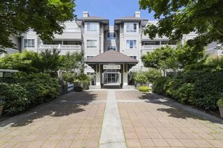 Photo 1: 205 6745 STATION HILL Court in Burnaby: South Slope Condo for sale in "THE SALTSPRING" (Burnaby South)  : MLS®# R2469617