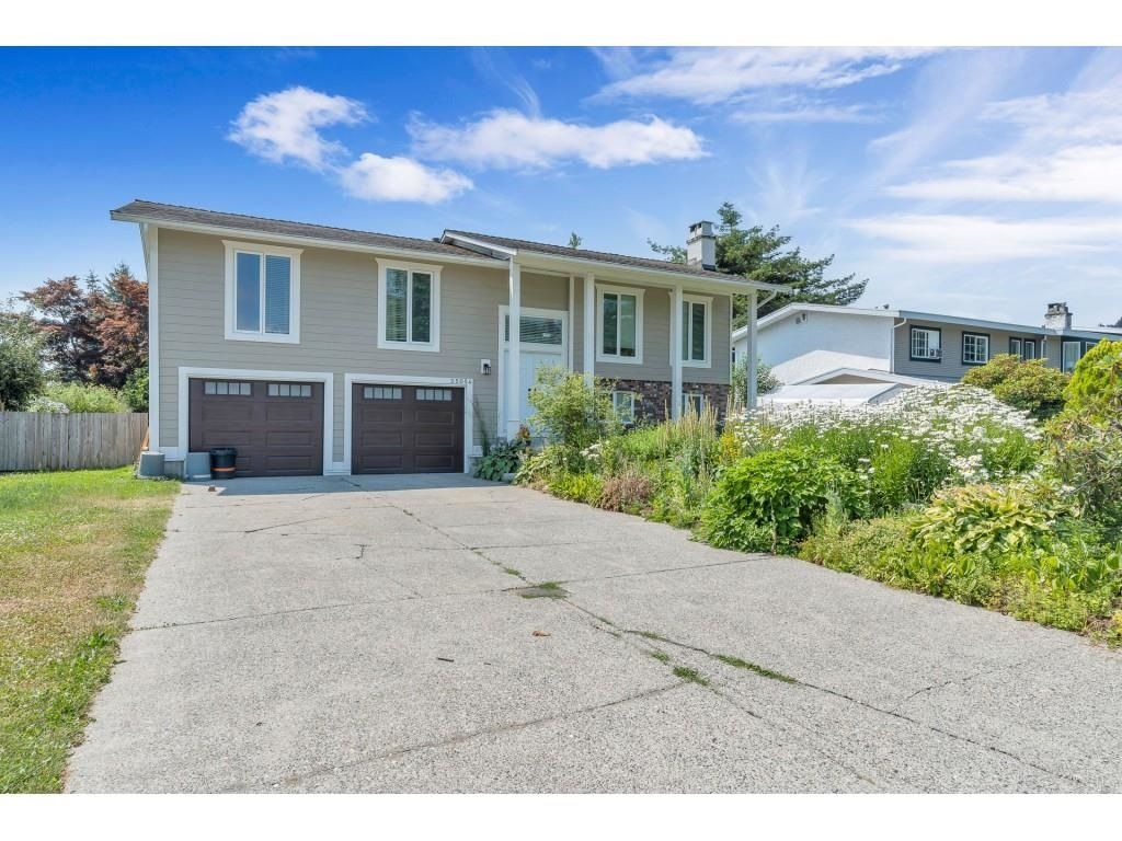 Main Photo: 35054 WEAVER Crescent in Mission: Hatzic House for sale : MLS®# R2599963