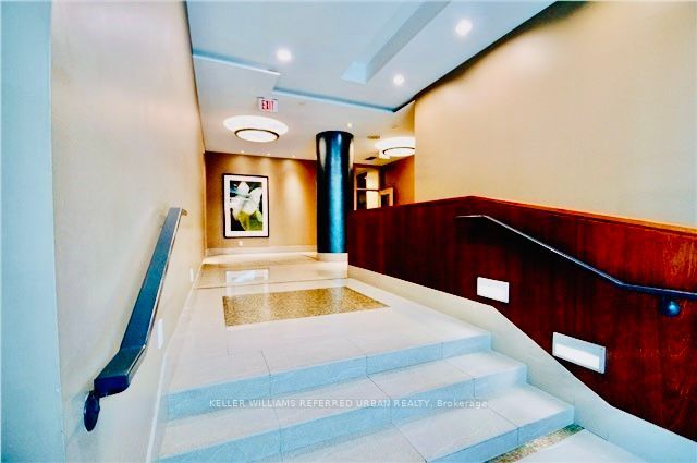 Main Photo: 1609 35 Bales Avenue in Toronto: Willowdale East Condo for lease (Toronto C14)  : MLS®# C8048664