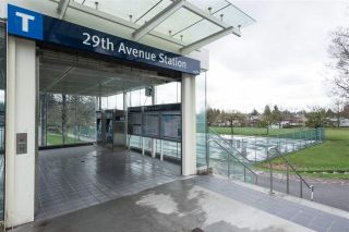Photo 2: 2743 DUKE Street in Vancouver: Collingwood VE House for sale (Vancouver East)  : MLS®# R2154313