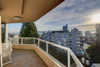 Photo 20: 6 1717 DUCHESS Avenue in West Vancouver: Ambleside Condo for sale in "THE REGENT" : MLS®# R2233596