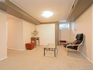 Photo 12: 1720 Taylor St in VICTORIA: SE Camosun House for sale (Saanich East)  : MLS®# 774725