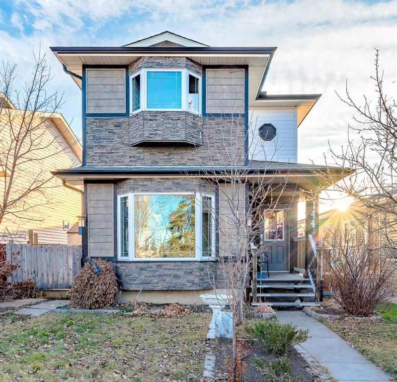 Main Photo: 144 Abbercove Way SE in Calgary: Abbeydale Detached for sale : MLS®# A2095575