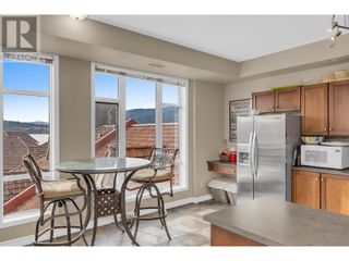 Photo 11: 1128 Sunset Drive Unit# 501 in Kelowna: Condo for sale : MLS®# 10286325