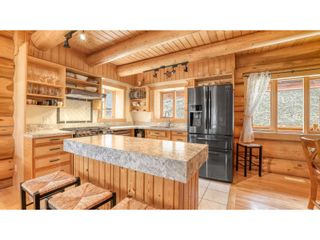 Photo 2: 5571 HIGHWAY 93/95 in Fairmont Hot Springs: House for sale : MLS®# 2475909