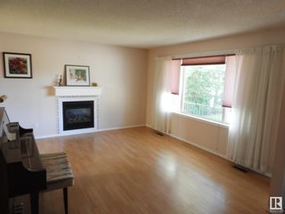 Photo 2: 3419 109 Street in Edmonton: Zone 16 House for sale : MLS®# E4305617