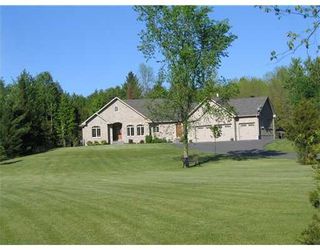 Photo 1: 3464 Greenland Rd in Dunrobin: Dunrobin Shores Residential Detached for sale (9304)  : MLS®# 759508
