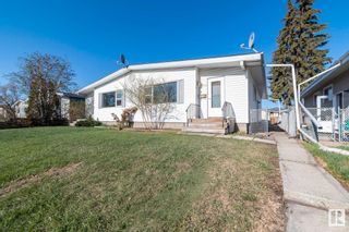 Photo 2: 4730 105 Street in Edmonton: Zone 15 House Half Duplex for sale : MLS®# E4338977