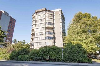 Photo 1: 401 1616 W 13TH Avenue in Vancouver: Fairview VW Condo for sale in "Granville Gardens" (Vancouver West)  : MLS®# R2633968