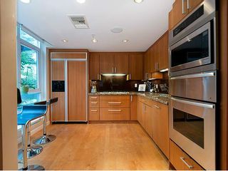 Photo 5: TH33 1281 W CORDOVA Street in Vancouver: Coal Harbour Condo for sale (Vancouver West)  : MLS®# V990509