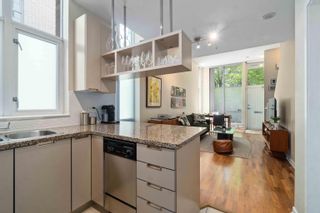 Photo 10: 555 HELMCKEN Street in Vancouver: Downtown VW Townhouse for sale in "FREESIA" (Vancouver West)  : MLS®# R2885840
