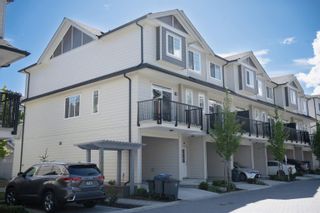 Photo 2: 176 13898 64 Avenue in Surrey: Sullivan Station Townhouse for sale in "Panorama West Coast" : MLS®# R2877732