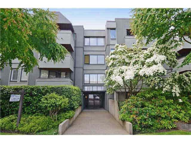 Main Photo: 102 1476 W 10TH Avenue in Vancouver: Fairview VW Condo for sale (Vancouver West)  : MLS®# V1132798