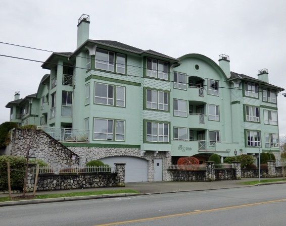 Main Photo: 208 45775 SPADINA Avenue in Chilliwack: Chilliwack W Young-Well Condo for sale in "IVY GREEN" : MLS®# R2125770