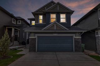 Photo 2: 242 Evansglen Drive NW in Calgary: Evanston Detached for sale : MLS®# A2140932