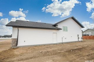 Photo 22: 606 Weir Crescent in Warman: Residential for sale : MLS®# SK927305