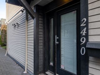 Photo 3: 2490 W 4TH Avenue in Vancouver: Kitsilano Multi-Family Commercial for sale (Vancouver West)  : MLS®# C8057618