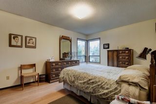 Photo 11: 880 Violet Ave in Saanich: SW Marigold Half Duplex for sale (Saanich West)  : MLS®# 926754