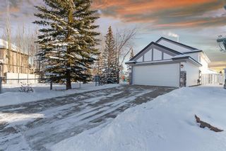 Photo 2: 160 Somercrest Grove SW in Calgary: Somerset Detached for sale : MLS®# A2022320