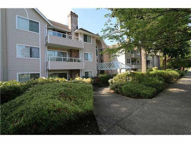 Photo 1: Photos: 312 5350 VICTORY Street in Burnaby: Metrotown Condo for sale in "PARKVIEW PLACE" (Burnaby South)  : MLS®# V1109194