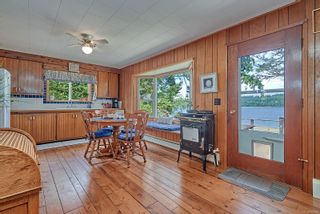 Photo 18: 7702 Ships Point Rd in Fanny Bay: CV Union Bay/Fanny Bay House for sale (Comox Valley)  : MLS®# 903583
