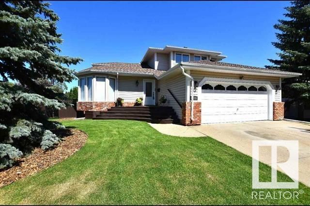 Main Photo: 1 Delorme Place: St. Albert House for sale : MLS®# E4335630